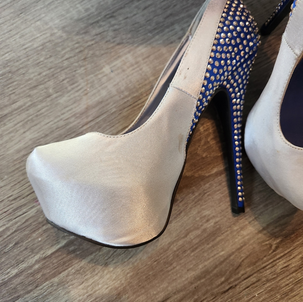 Gray and Blue Heel New
